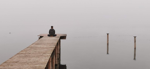 Duftende meditation: Find indre fred med ancient - Syndens æble